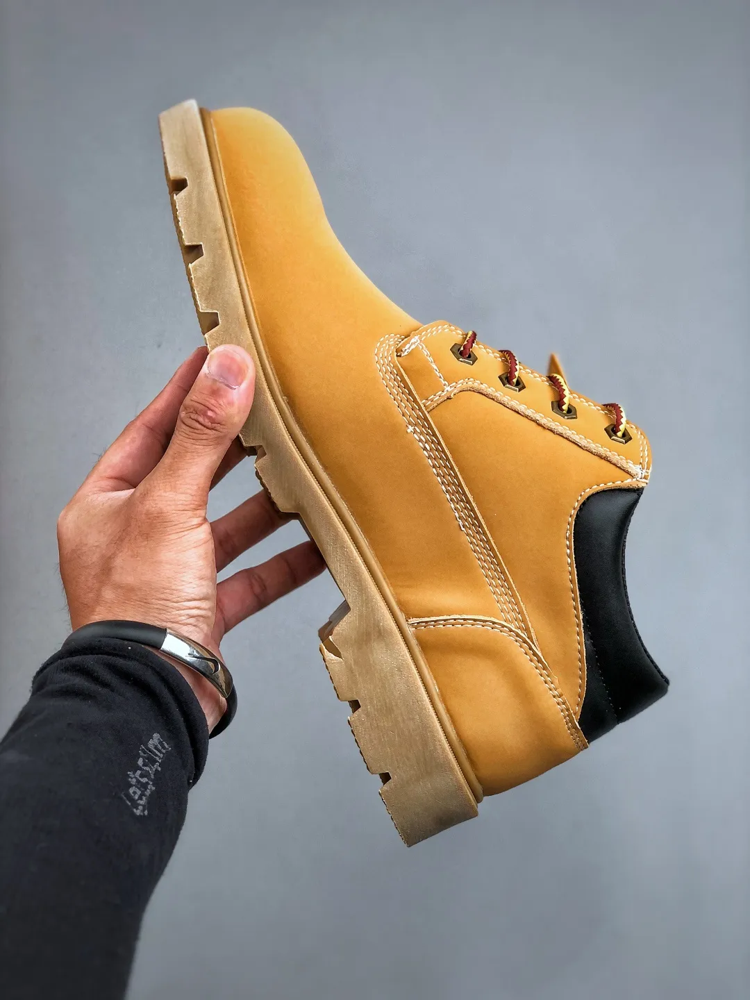 Local pick-up💰480 supports store release. New goods🚀#Timberland Timberland/Timberland classic model 25ss new low-cut classic re-engineered brand new upgrade Guangdong factory quality original box original packaging The fabric is made of Italian 🇮🇹 frosted cowhide with anti-odor and anti-corrosion genuine leather latex insoles to give you a perfect wearing experience. High-quality and durable, a must-have for sportsmen. Specialized in treating those who are not handsome. High quality and first-class feel. Exclusive supply. Size: 39-44 (one size larger)